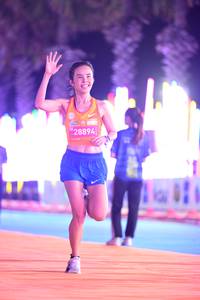 BIB: 102, 28894
                            <button type="button" onclick="openModal(22818611)" class="btn btn-primary btn-sm float-right btn-popup" data-toggle="modal" data-target=".modal-high-quality">
                        <i class="fas fa-shopping-cart"></i> Add to Cart
                    </button>
                                            <button type="button" onclick="isThisMe(22818611, true)" class="btn btn-success btn-sm float-right btn-popup btn-isme hidden" data-toggle="tooltip" data-placement="bottom" title="นี่คือรูปของคุณใช่ไหม คลิกที่นี่เพื่อเอาเข้าอัลบั้ม">
                        <i class="fas fa-plus"></i> Add to album
                    </button>
                    <button type="button" onclick="isThisMe(22818611, false)" class="btn btn-warning btn-sm float-right btn-popup btn-isnotme hidden">
                        <i class="fas fa-ban"></i> Remove from album
                    </button>